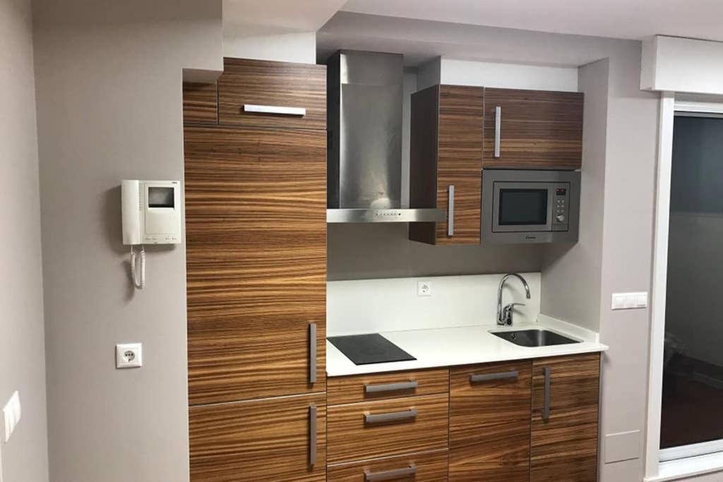 شقة Loft Con Entrada Autonoma/Terraza/Wifi En Centro آكورونيا المظهر الخارجي الصورة